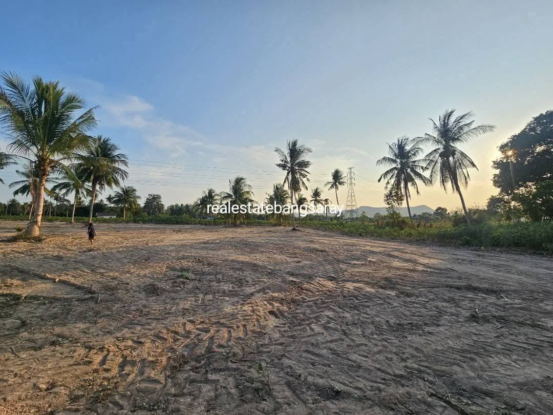 Land 1 Rai 353 Sq. Wah - Bang Saray Beach Brokerage Ltd